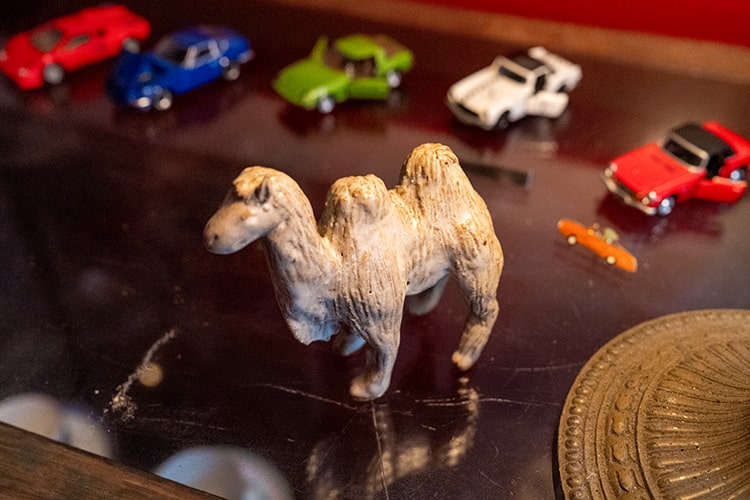 アンティークな小物や家具